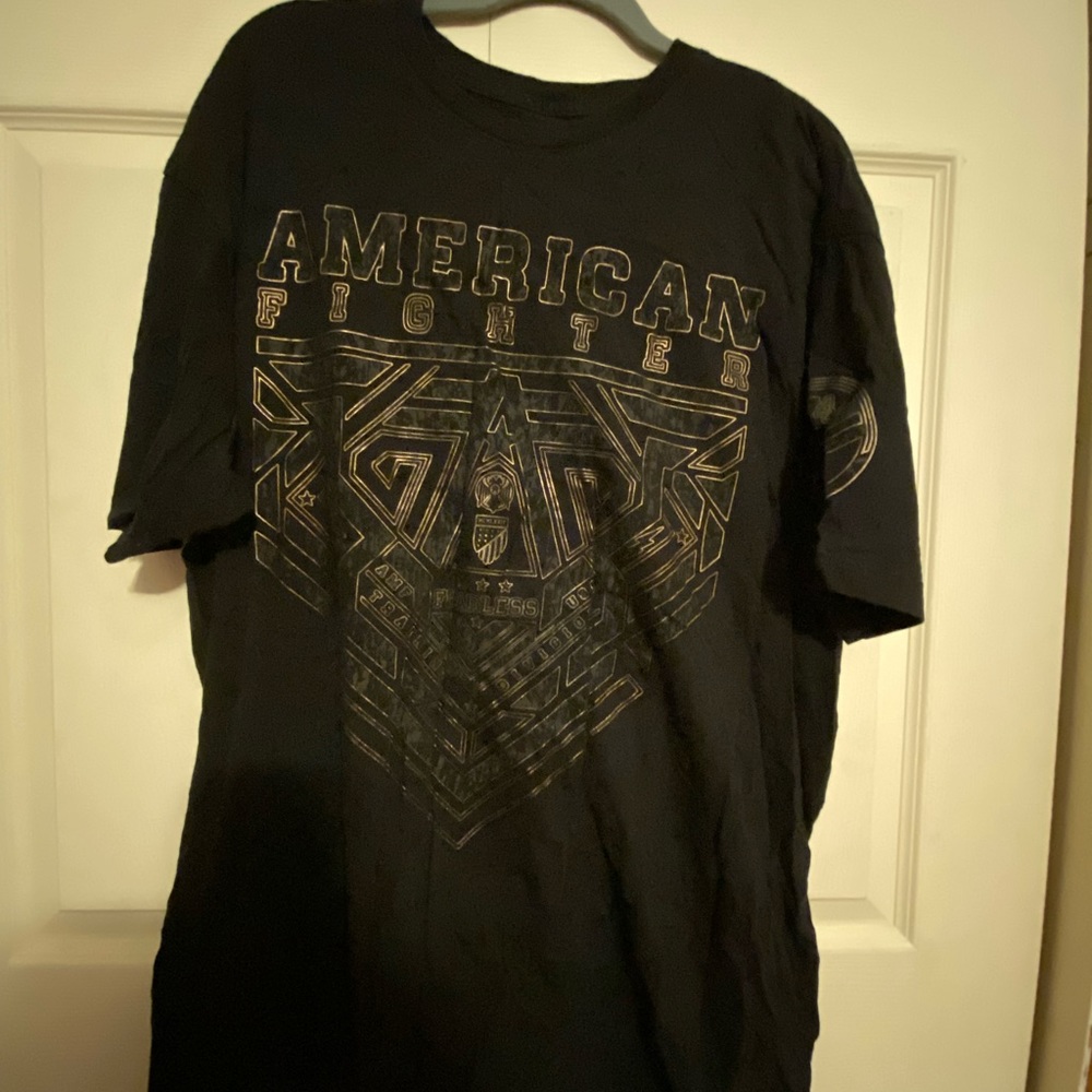 Black and gold American fighter shirt